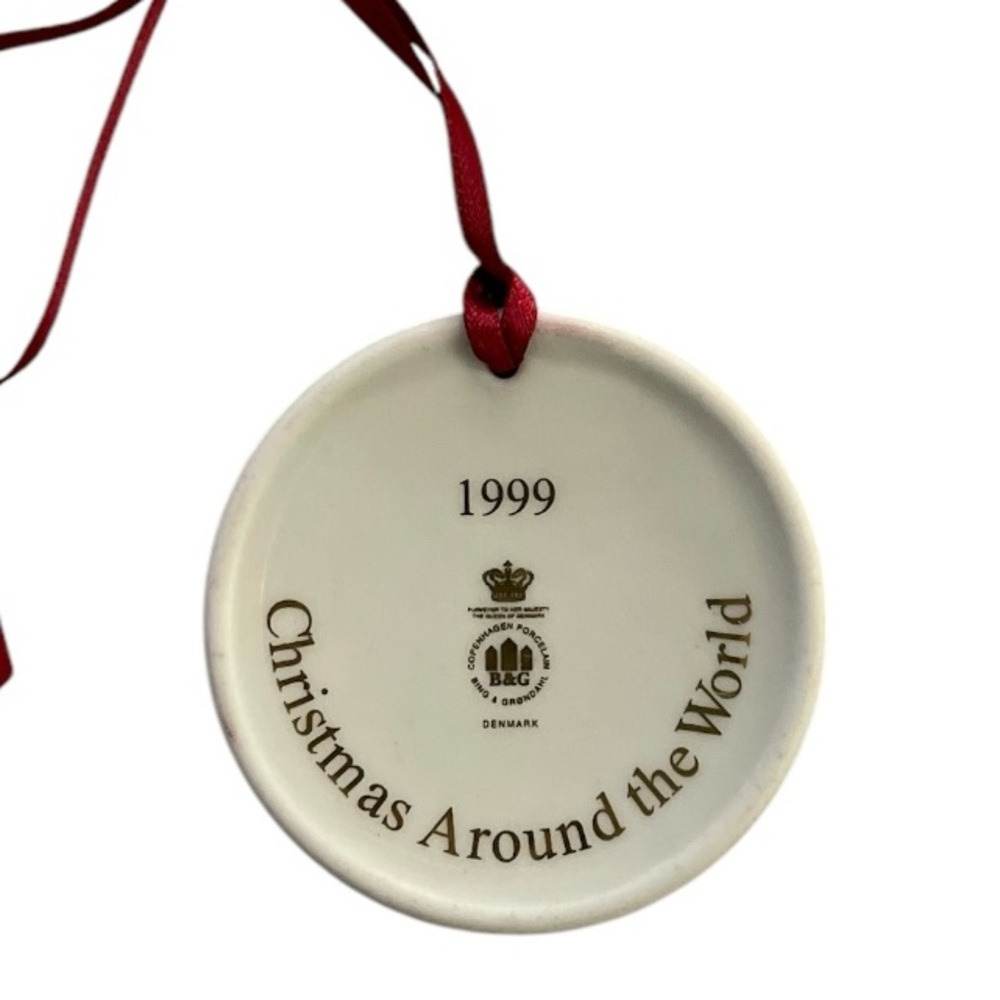 Vintage Set 7 of Bing and Grondahl Christmas Ornaments Santa Claus Collection - Picture 13 of 16